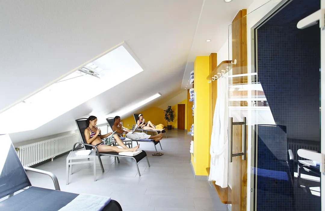 Stadthotel Engel-1