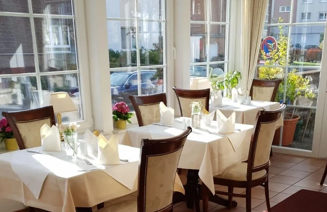 Hotel Restaurant Knechtstedener Hof-1