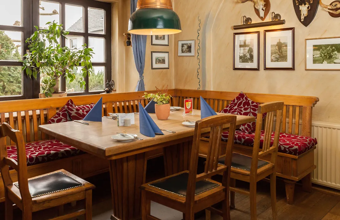 Landhotel Weserblick-1