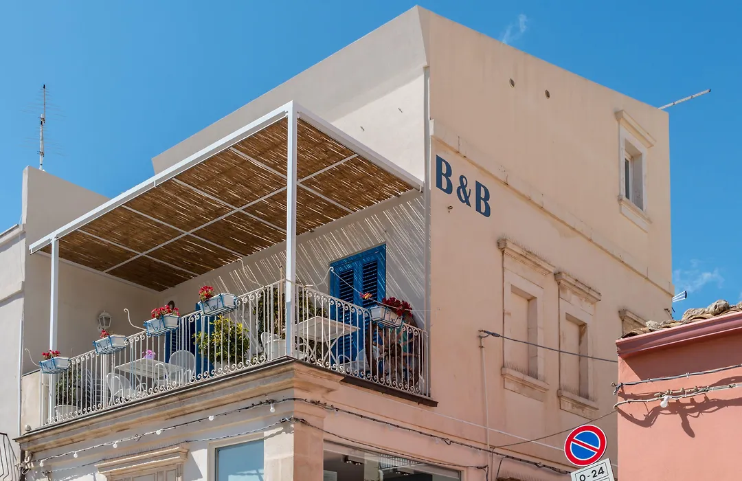 B&B Bianco E Blu-1