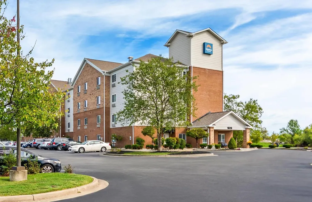 Birch Hill Suites Clarksville-Louisville North-1