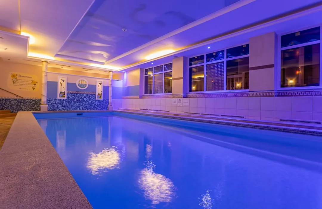 Ferienhotel Hubertus-1