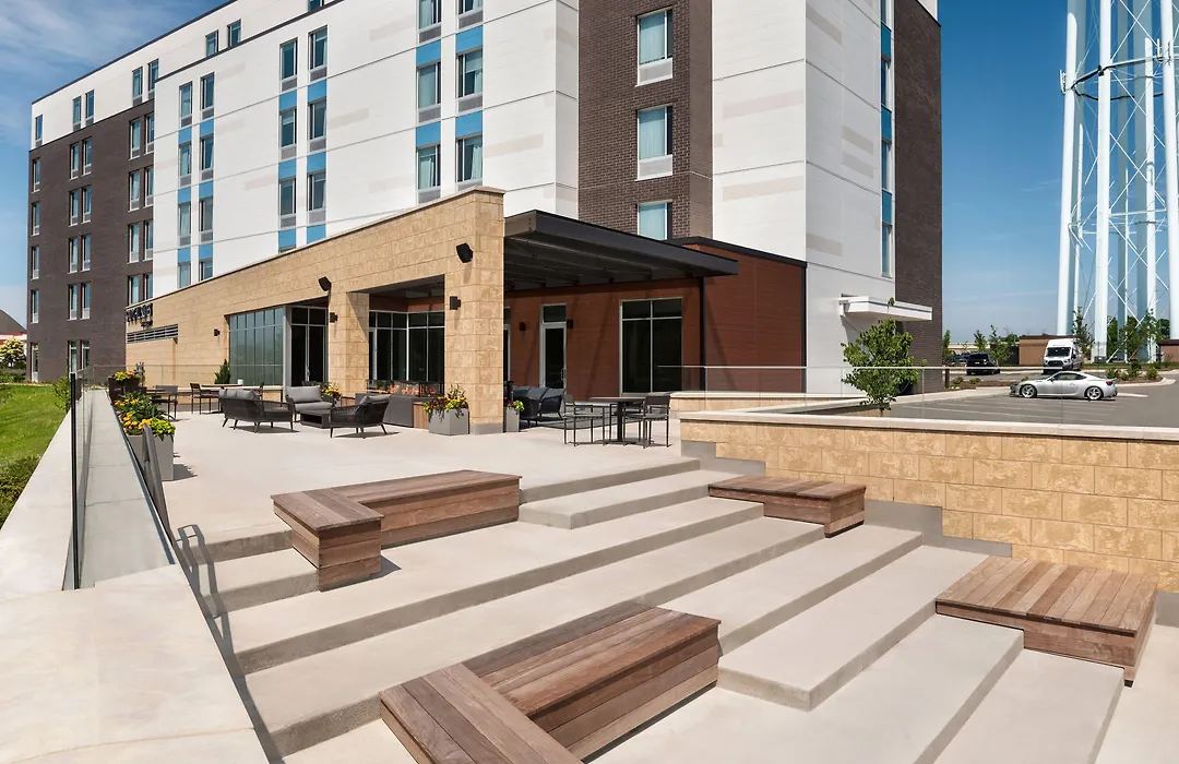 Springhill Suites By Marriott Milwaukee West/Wauwatosa-1