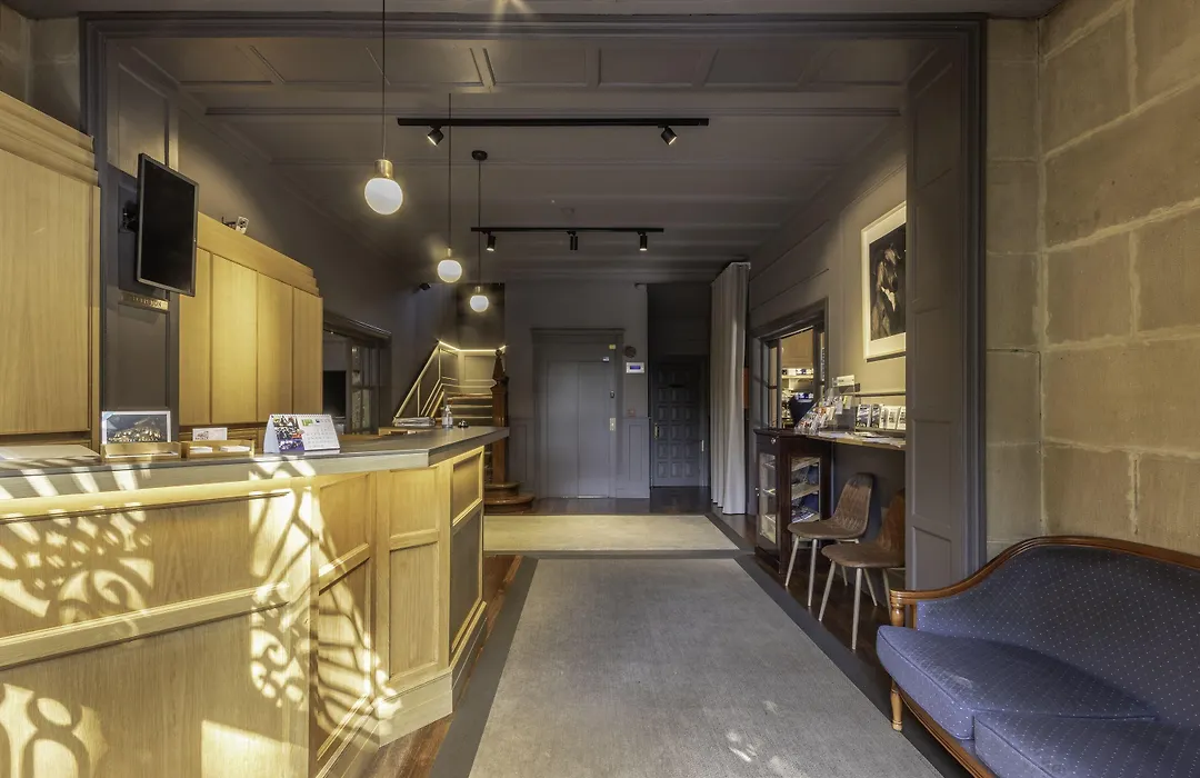 Hotel Artaza-1