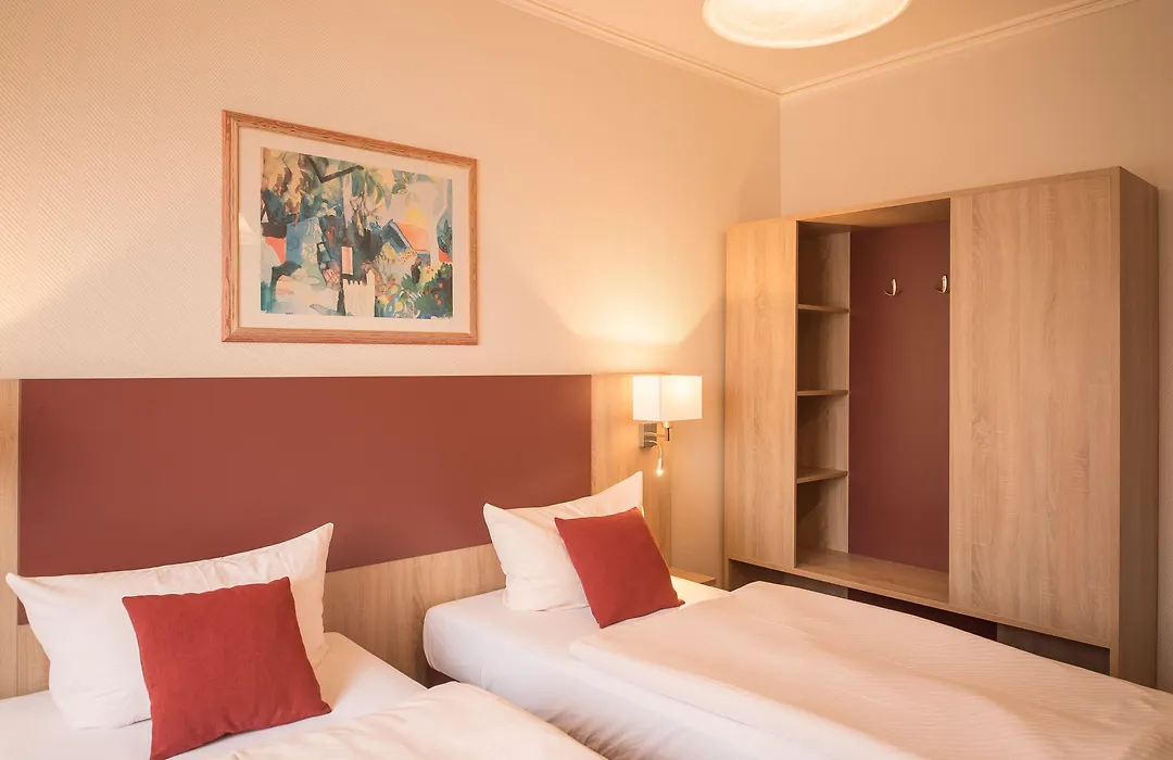 Hotel Leander-1