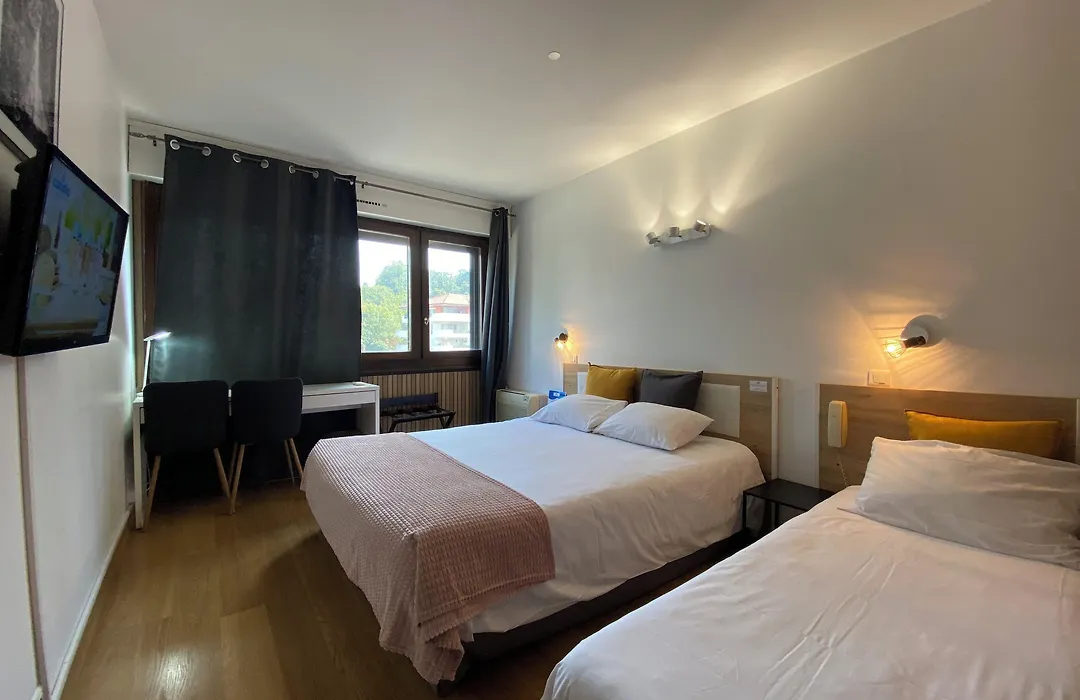 Savoie Hotel aux portes de Genève-1