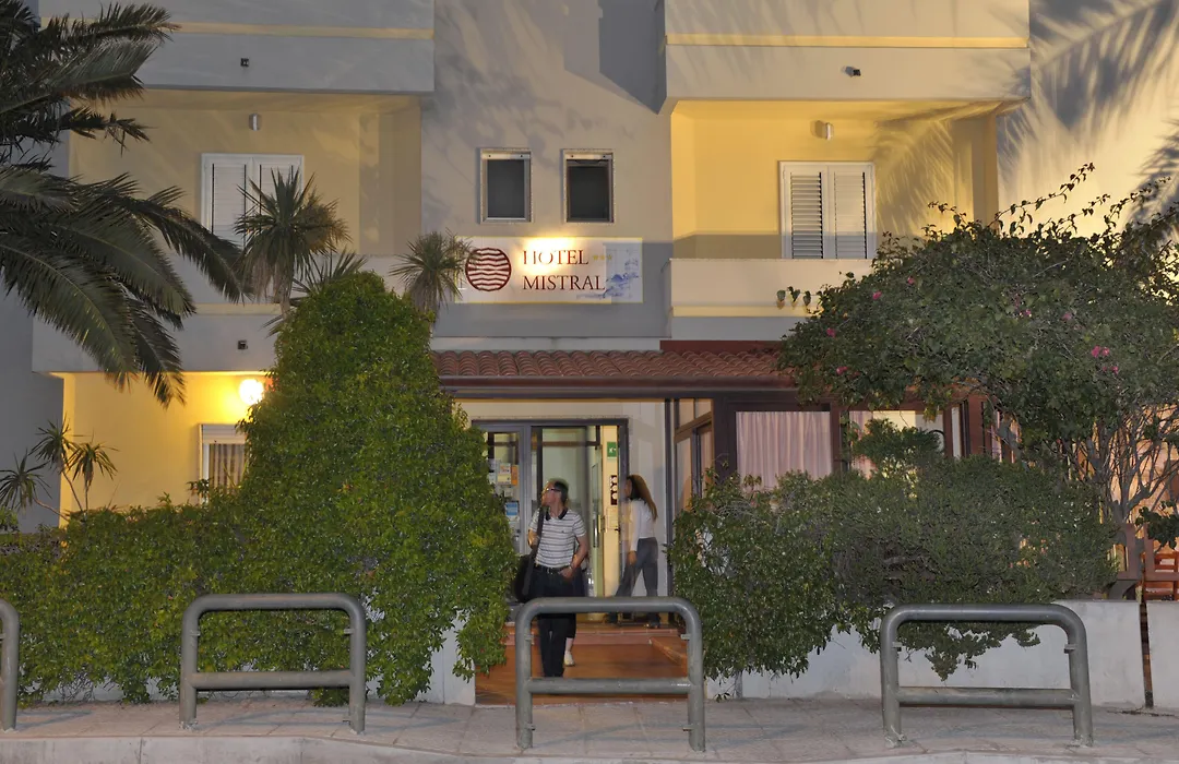 Hotel Mistral-1