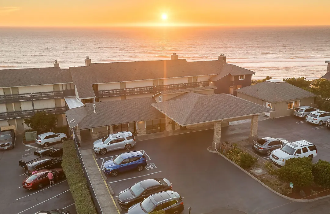 Surfland Hotel-1