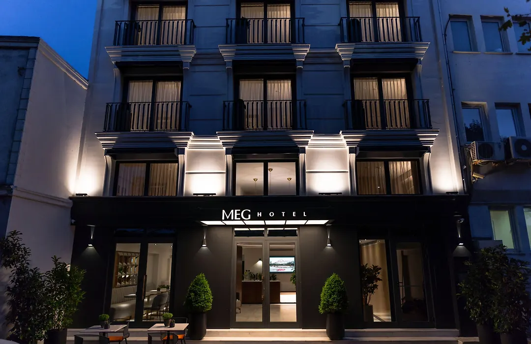 Meg Hotel-1