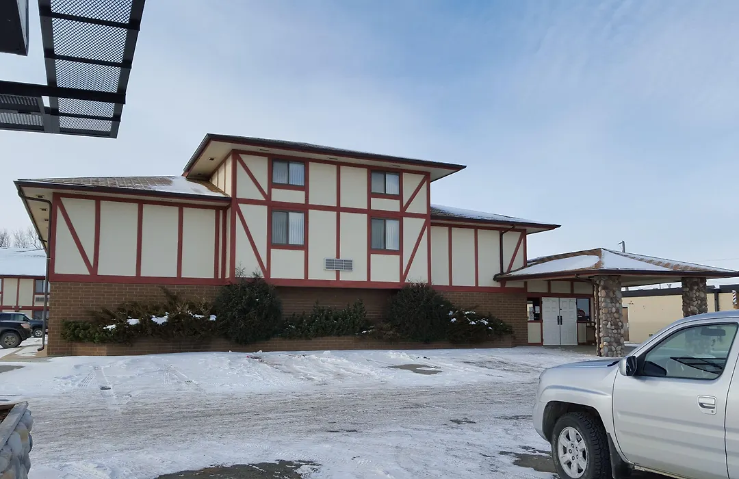 Guest Lodge-1