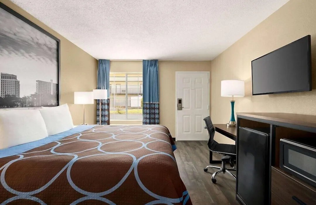 Super 8 By Wyndham Gulfport Airport Nw Near Biloxi-1