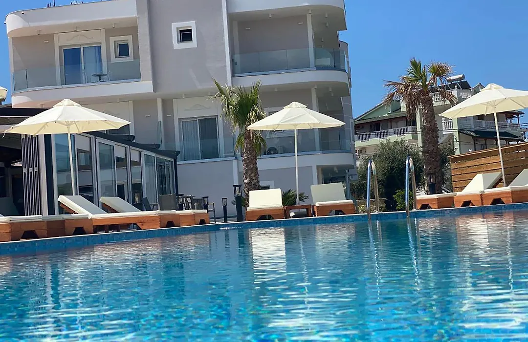 Blue Water Hotel Ksamil-1