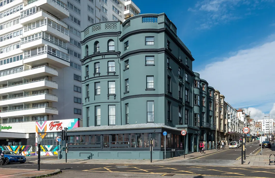West Beach Hotel Brighton-1