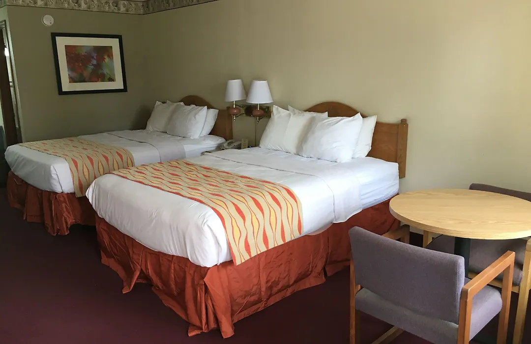 Spinning Wheel Inn-1