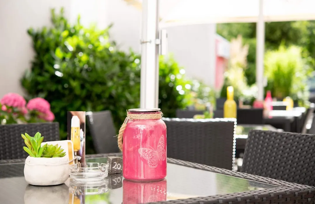 Hotel Bitburger Hof-1