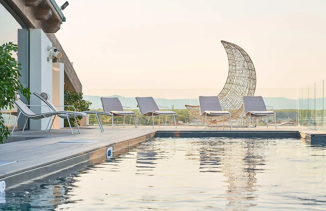 Palace Lido Hotel & Suites-1