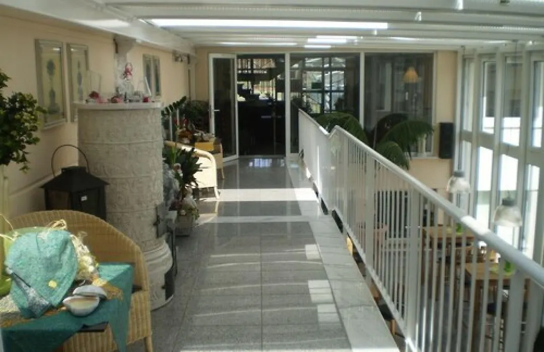 Lindemann Hotel-1