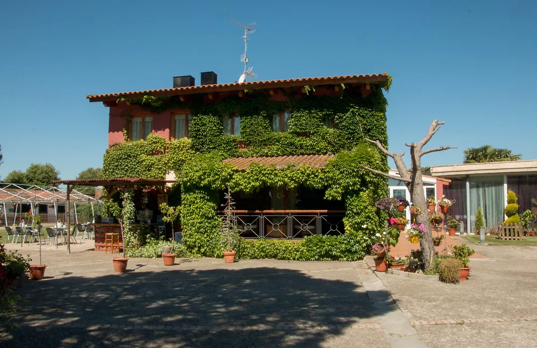 Hotel H Con Encanto-1