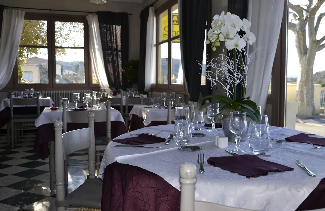 Hotellerie de l'Esplanade-1