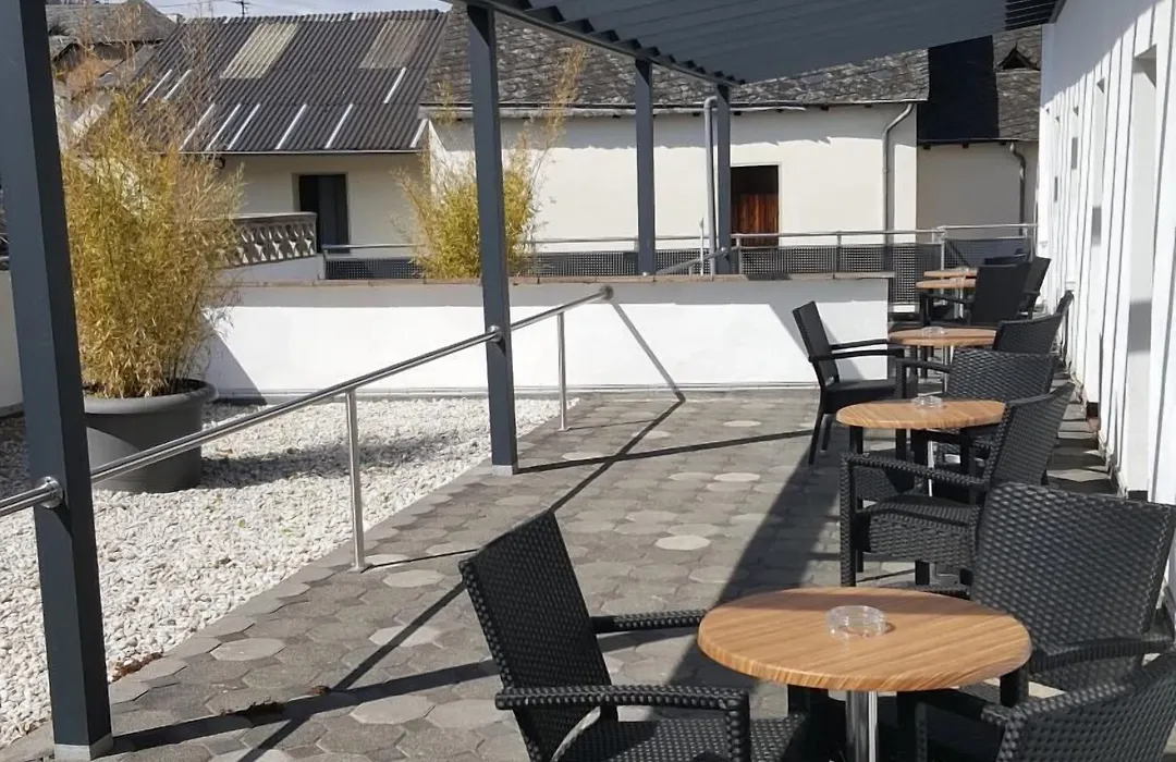 Hotel Weinhaus Weis-1