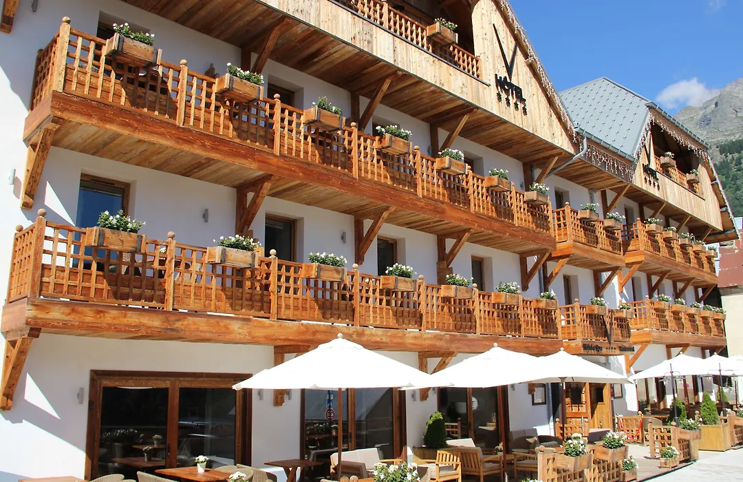 Hotel Le V de Vaujany-1