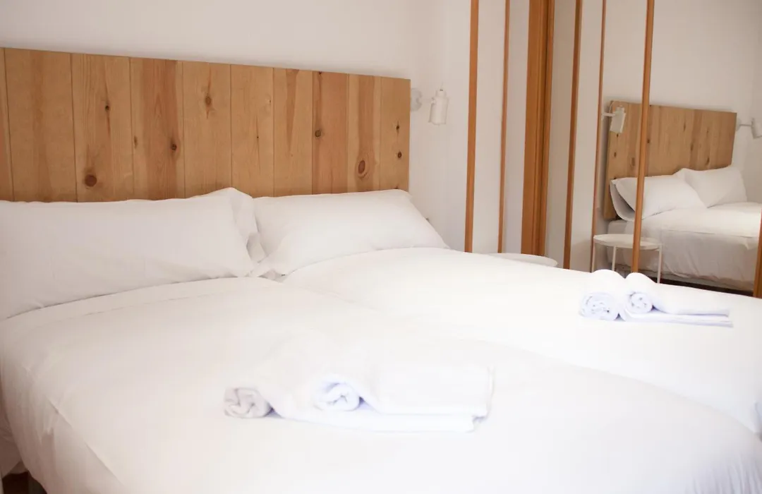 Hostal Cuéntame Evolución Auto Check in-1