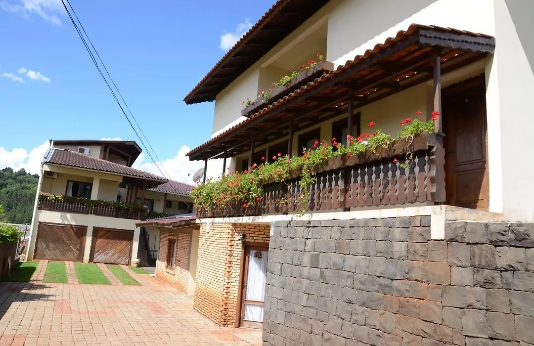 Pousada Adler-1