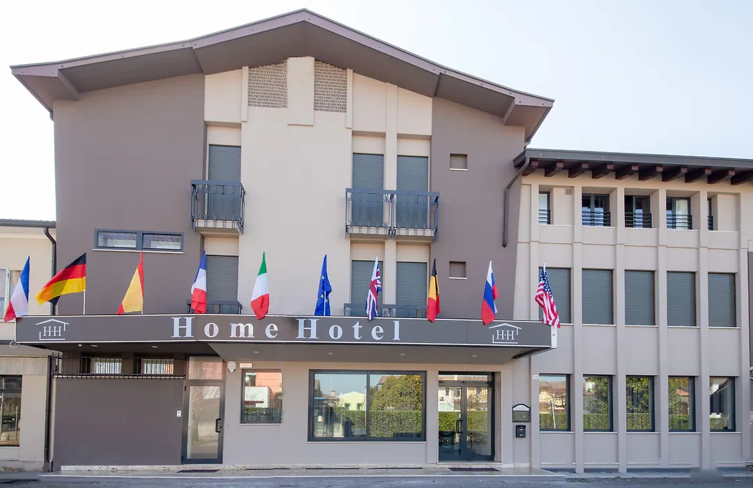 Home Hotel-1