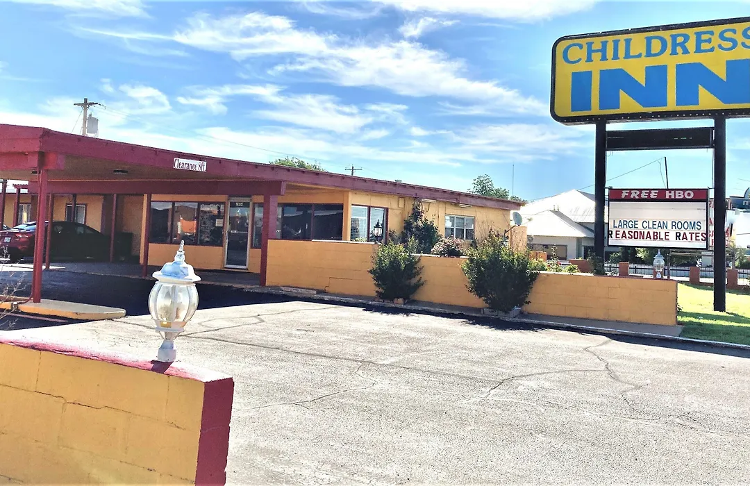 Childress Inn-1