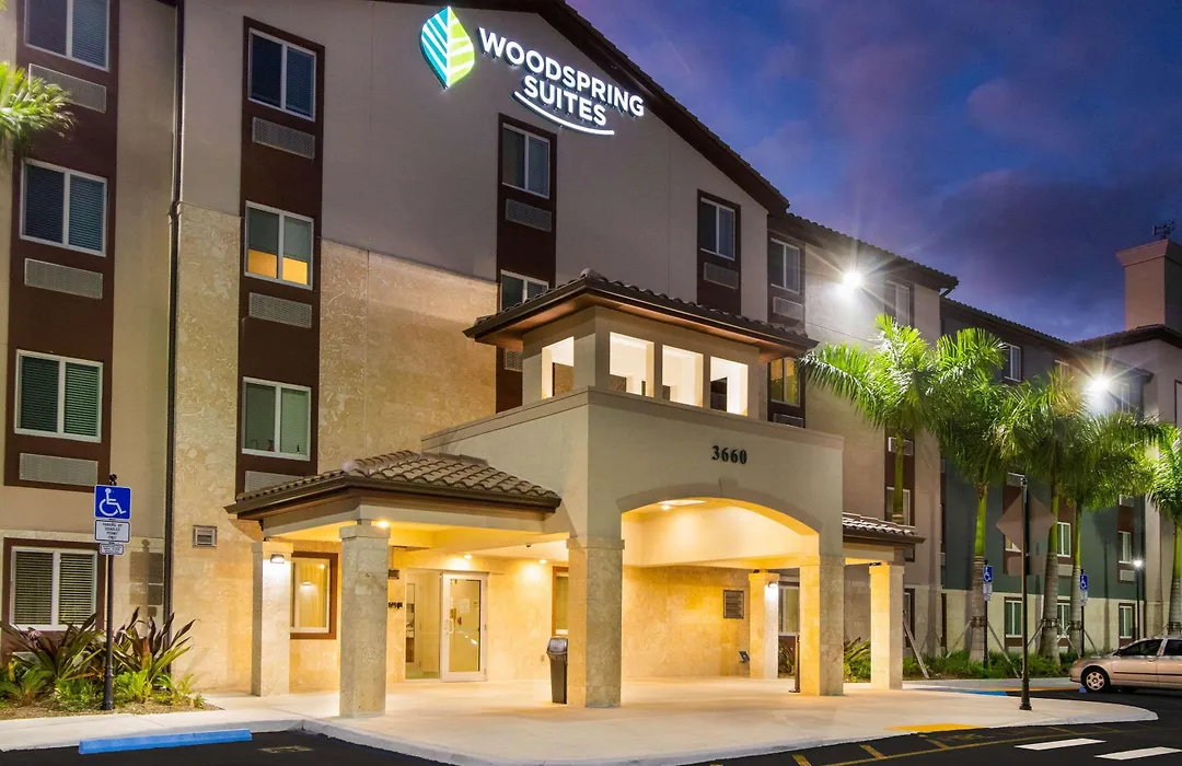 Woodspring Suites Miramar-1