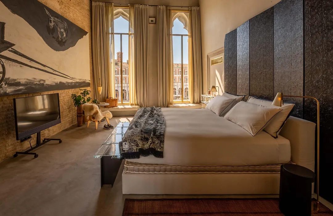 The Venice Venice Hotel-1