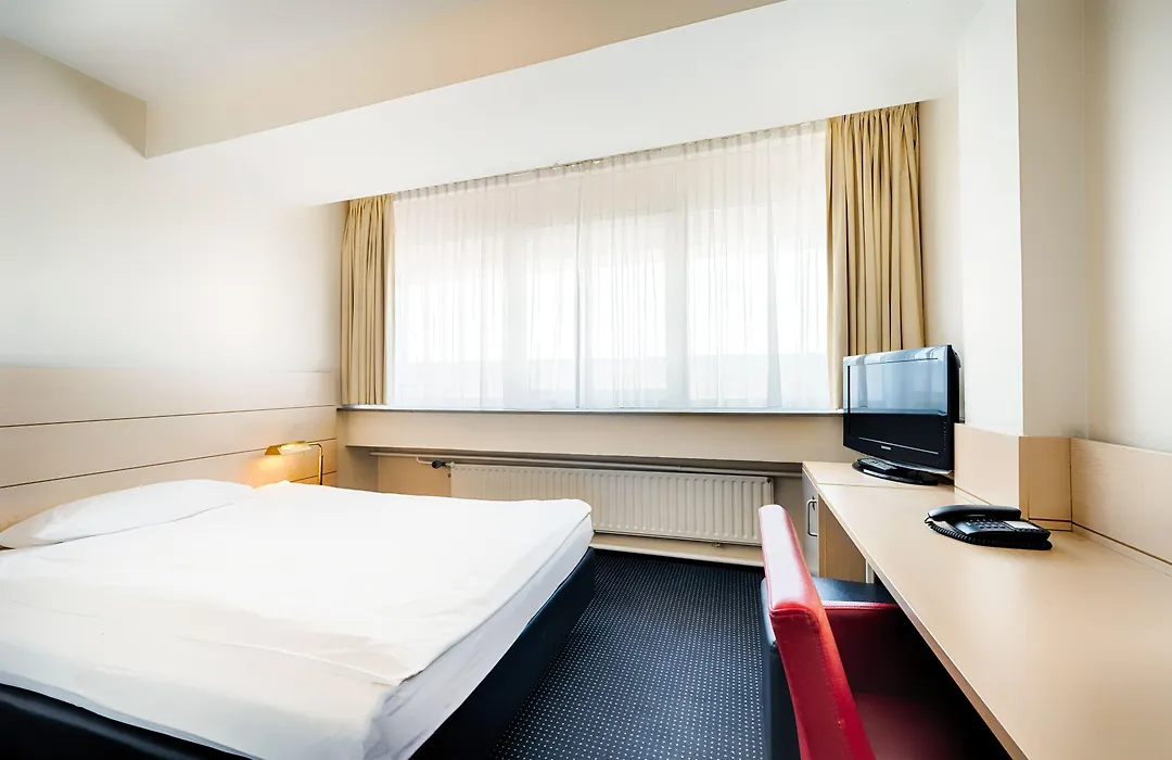 Enjoy Hotel Am Studio-1