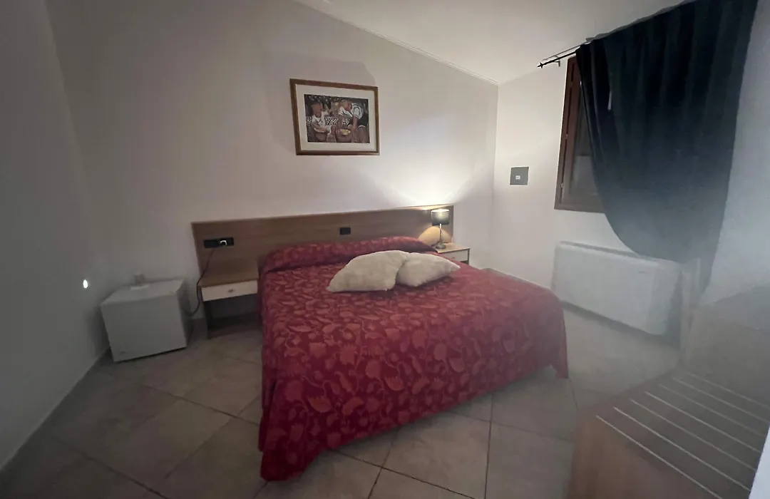 Hotel Le Corti-1