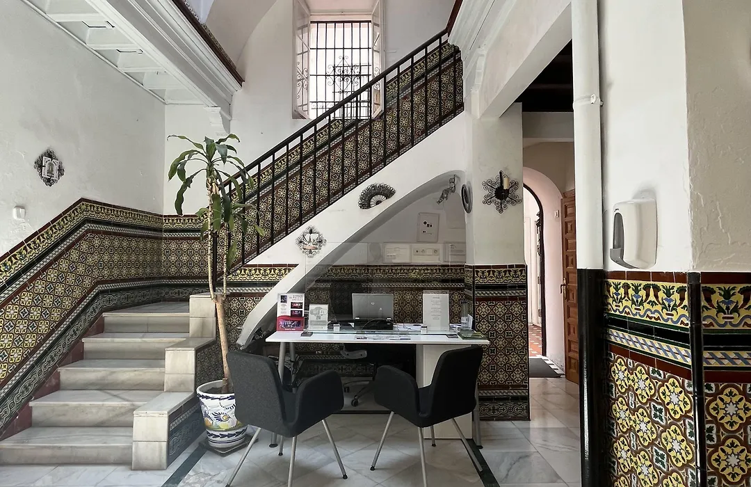 Hostal Atenas-1
