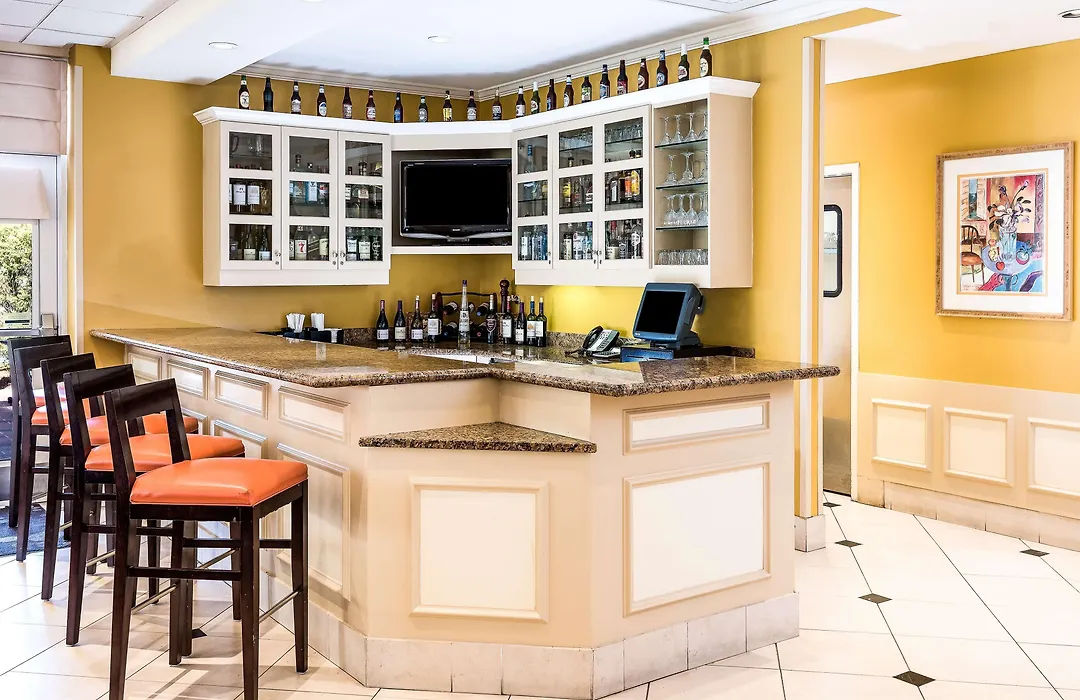 Hilton Garden Inn Florence-1