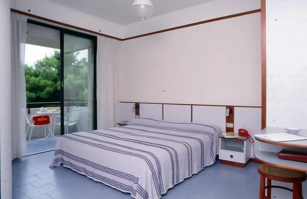 Hotel Baltic-1
