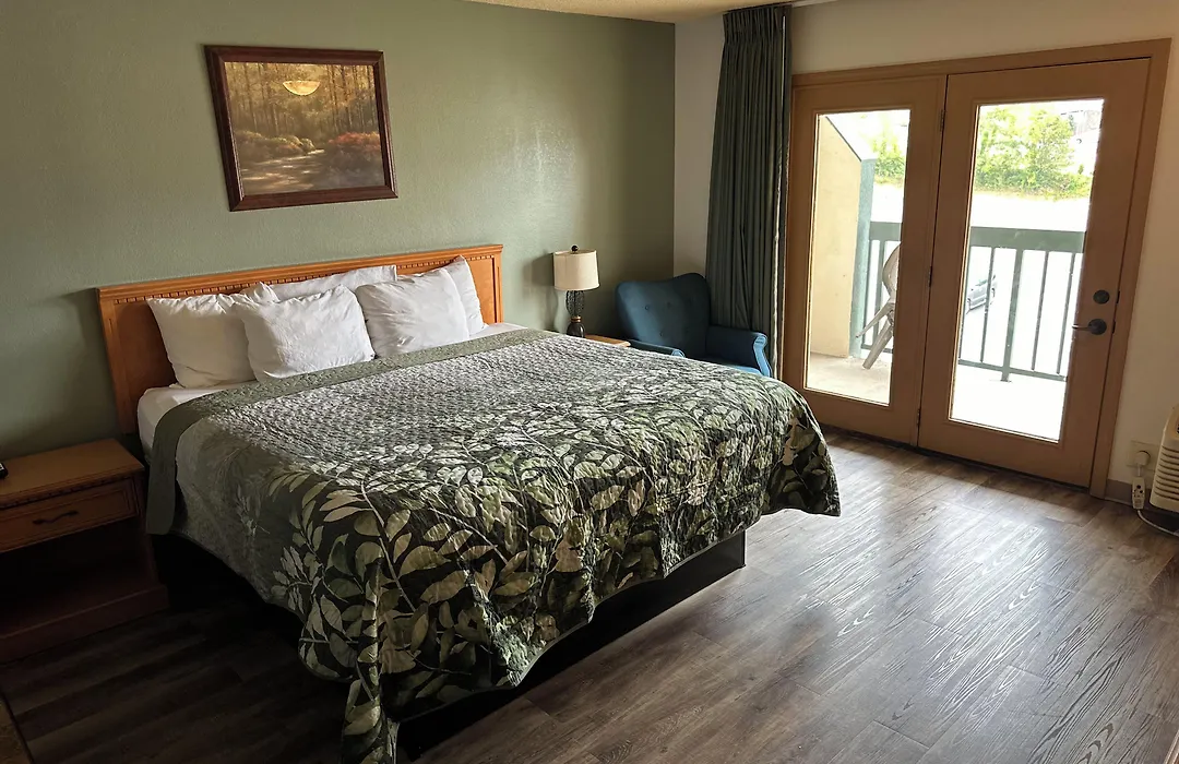 Grand Smokies Resort Lodge Pigeon Forge-1