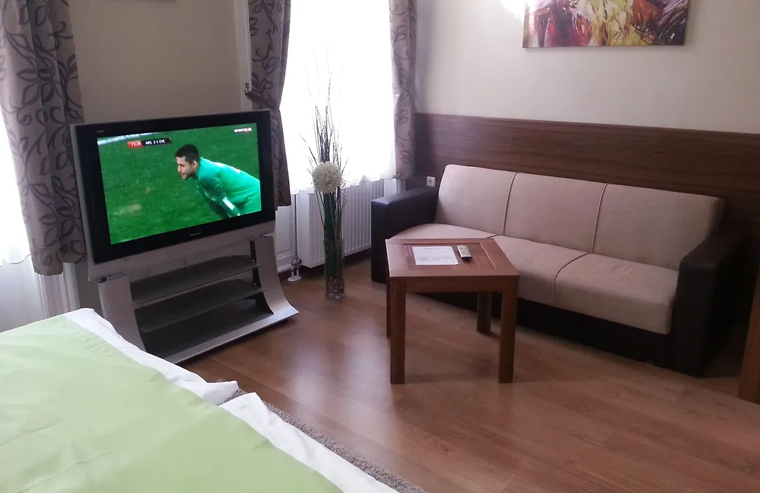 Elit Hotel-1