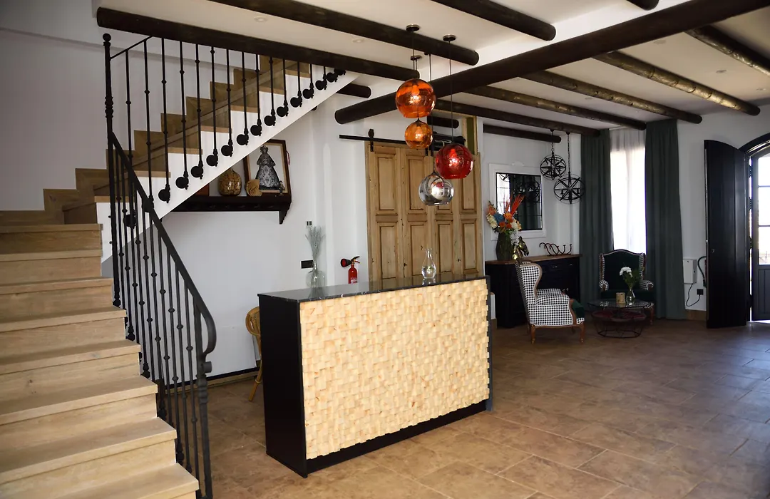 Hostal Santa Habitaciones Aldea del Rocío-1