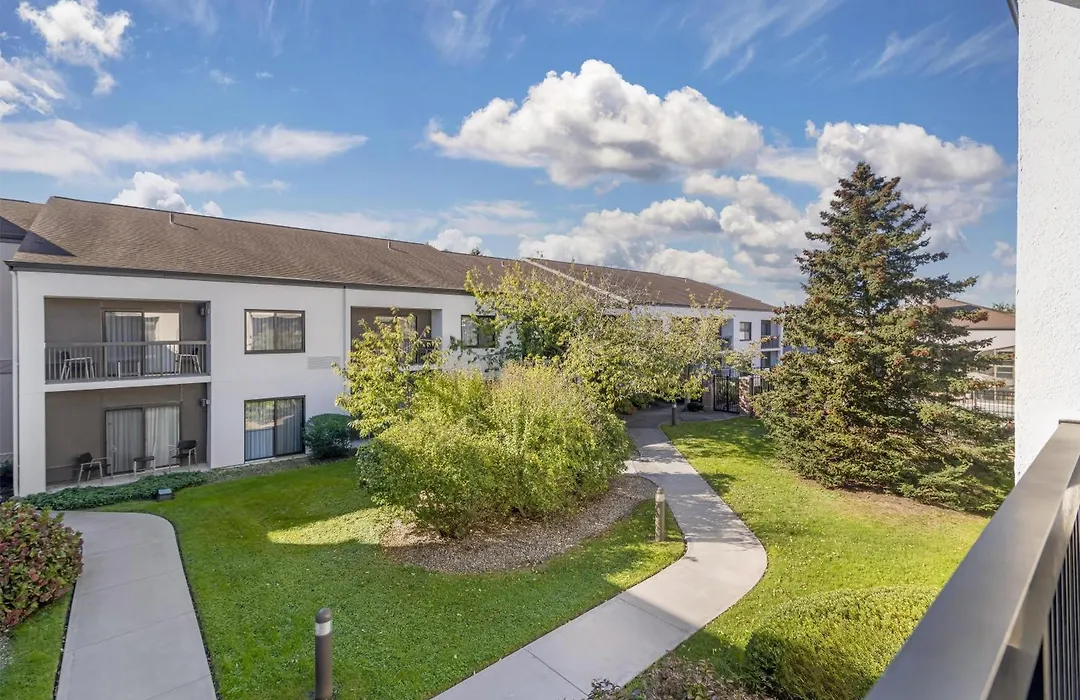 Sonesta Select Newport Middletown-1