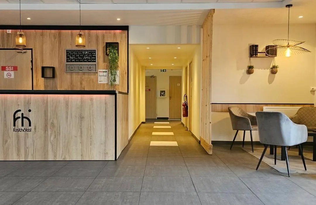 Fasthotel Dunkerque-1