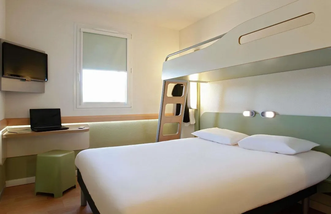 Ibis Budget Manosque Cadarache-1