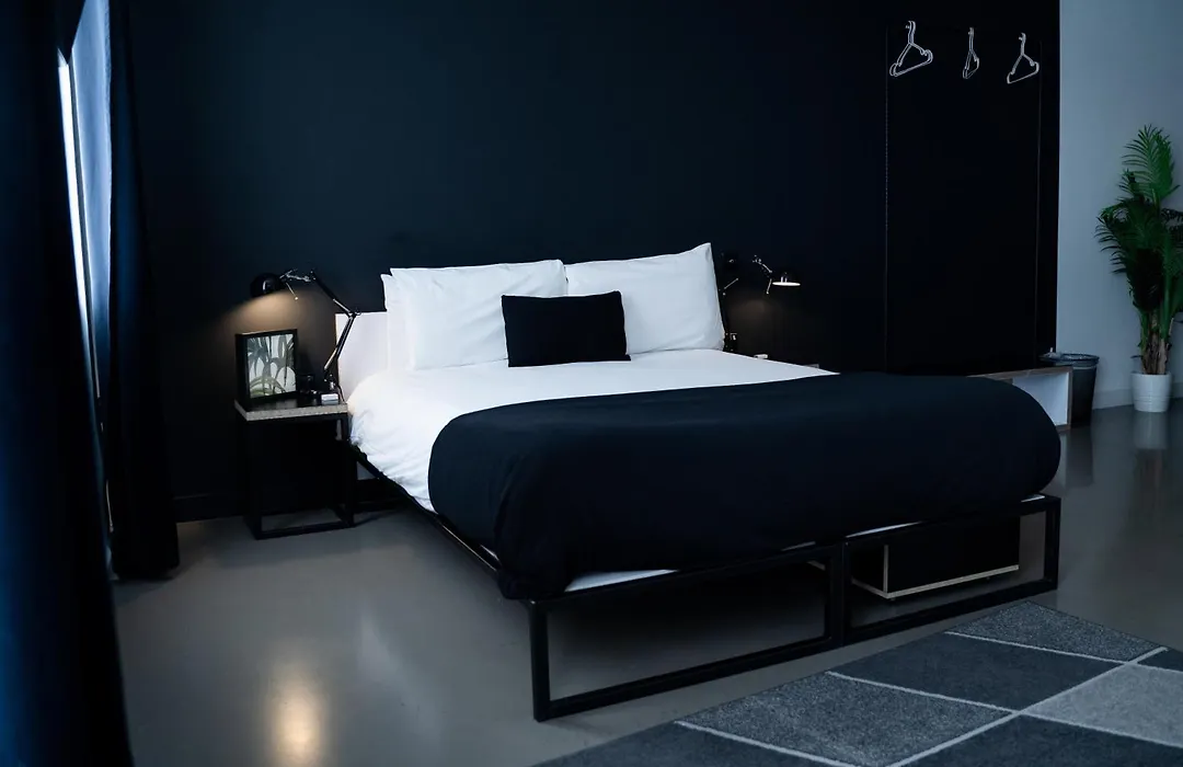 Kip Hotel-1