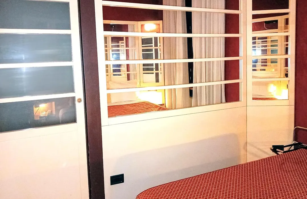 Hotel Amadeus-1