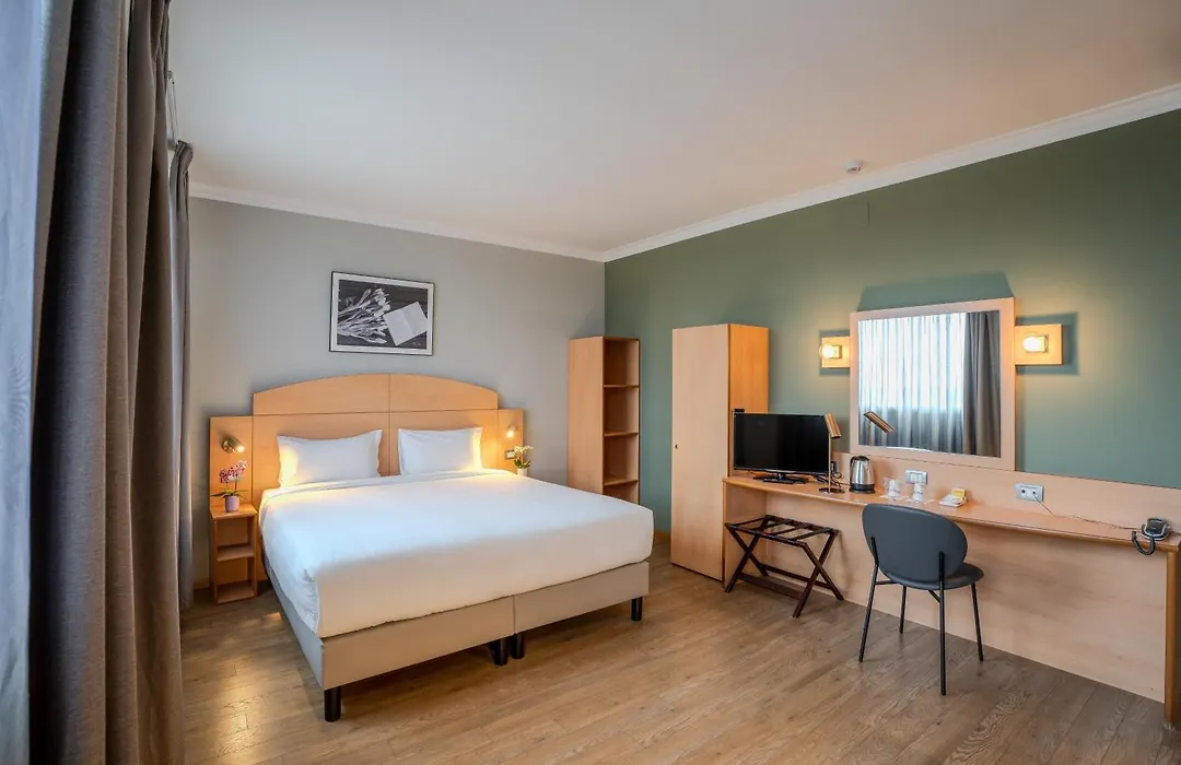 Tulip Inn Turin West Rivoli-1