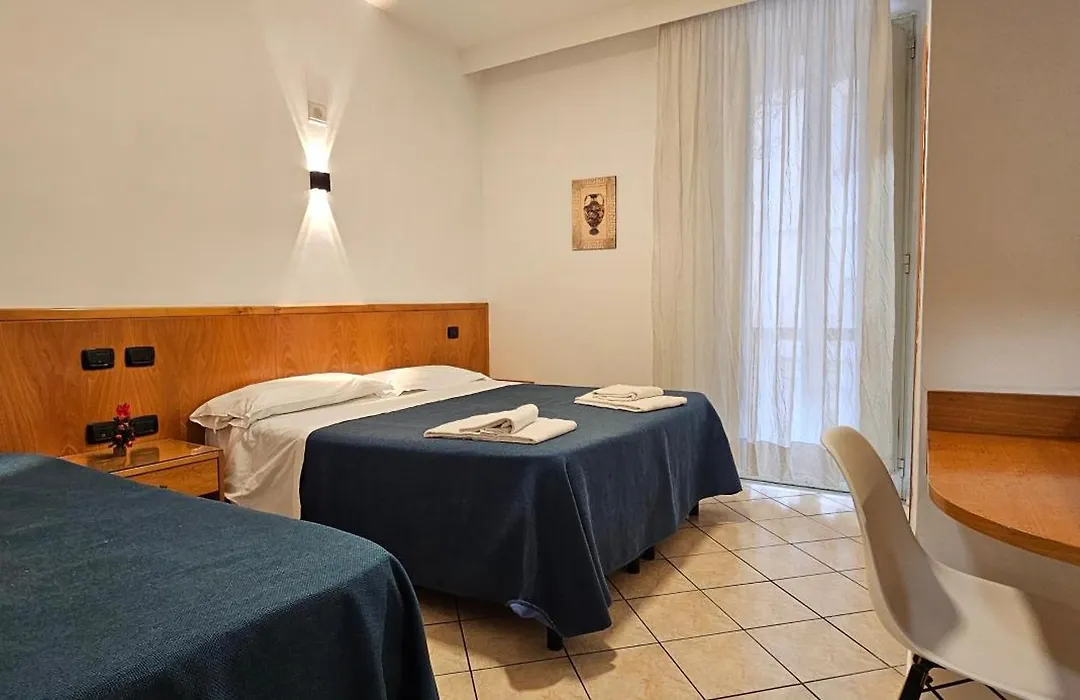 Hotel Zara Napoli-1