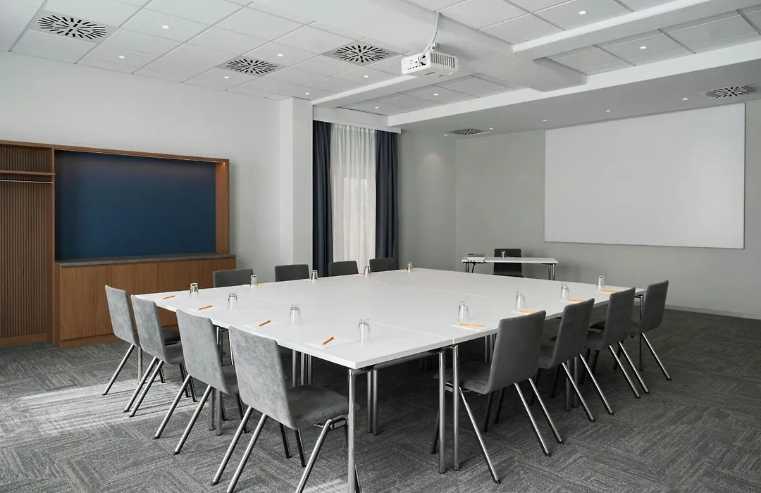 Four Points Flex By Sheraton Goettingen-1