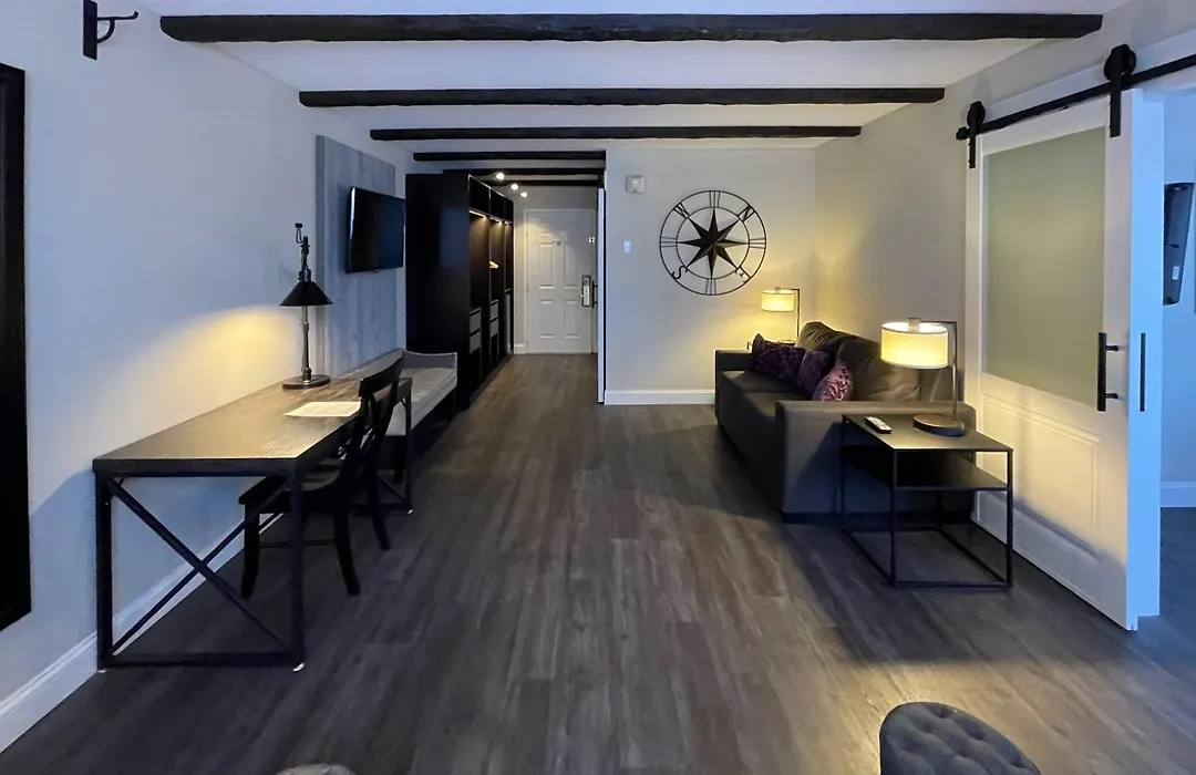 The Century House Latham - North Albany, An Ascend Collection Hotel-1