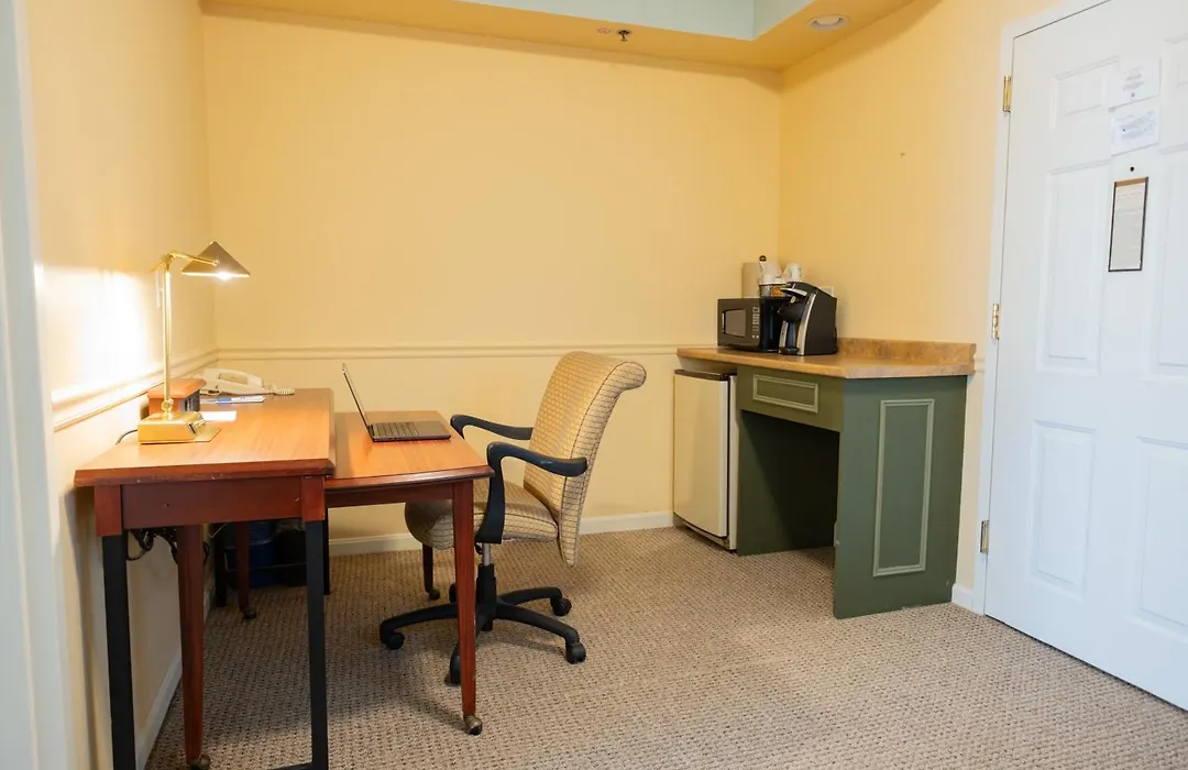Senator Inn & Spa-1