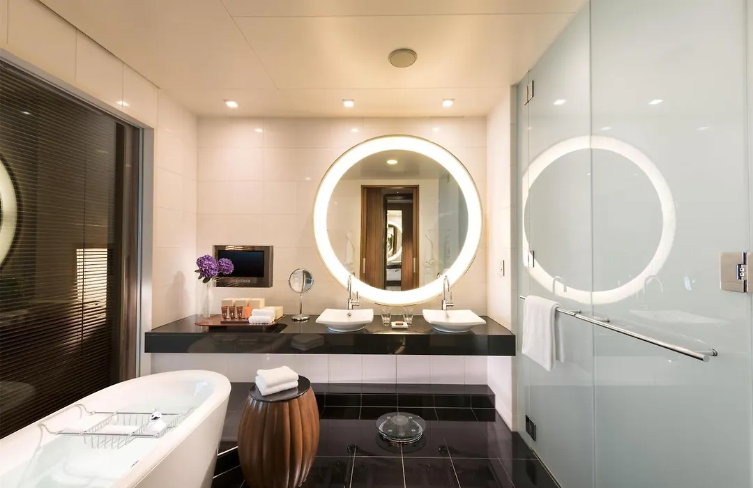 Conrad Tokyo-1